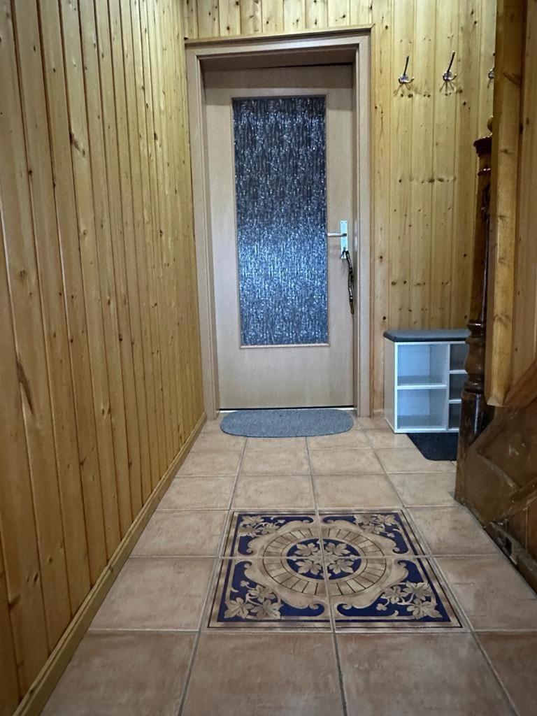 Christels Ferienwohnung 2 In Thale Mit Ueberdachter Terrasse, Kueche Mit Tv & Geschirrspueler Bagian luar foto