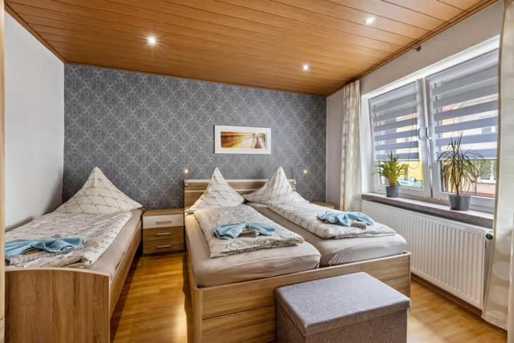 Christels Ferienwohnung 2 In Thale Mit Ueberdachter Terrasse, Kueche Mit Tv & Geschirrspueler Bagian luar foto